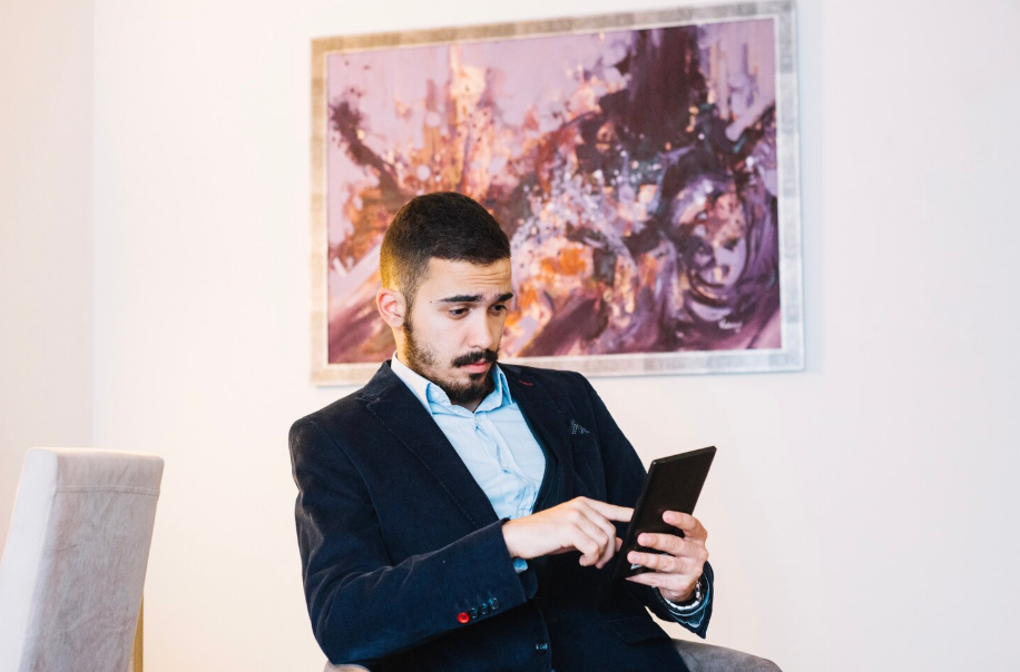 From Static Ideas to Moving Stories: The New Role of AI in Video Creation