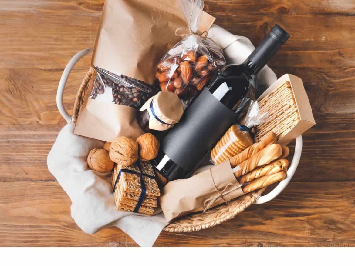 What to Bring to a Dinner Party: A Guest’s Guide to Host Gift Etiquette
