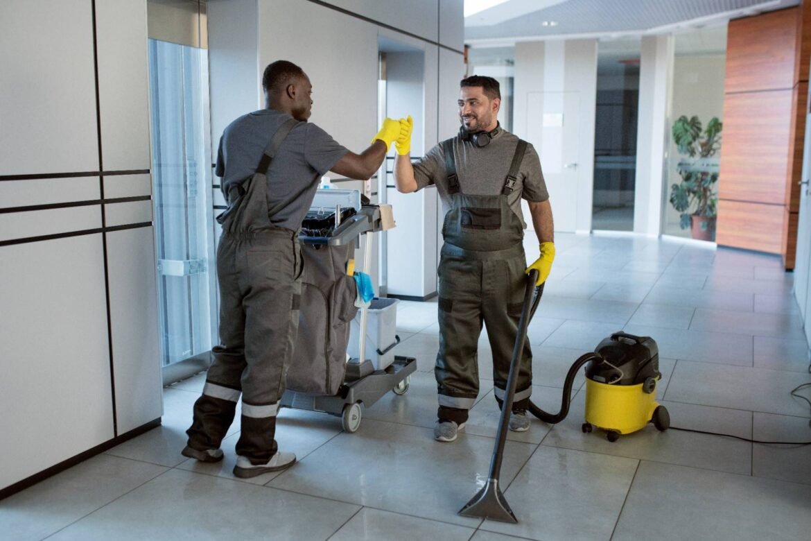 How to Build an Effective Commercial Cleaning Maintenance Plan
