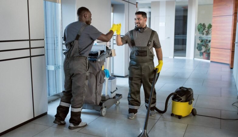 How to Build an Effective Commercial Cleaning Maintenance Plan